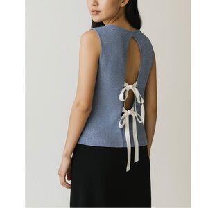 bebe • NWT Lightweight Bow Back Tie Top || Small